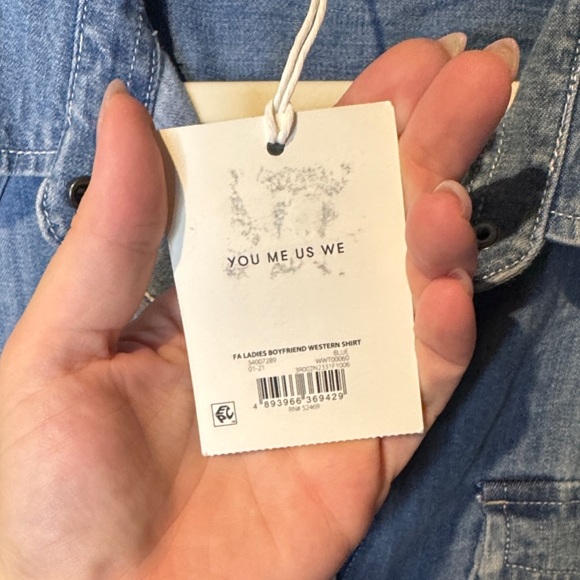 Denim Long Sleeve Shirt - Picture 4 of 5